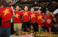 CĐV ở quê nhà nức lòng vì U23 Việt Nam