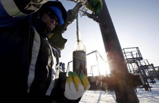 Mỹ - Nga đấu dầu mỏ