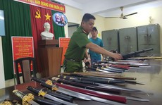 Bắt thêm đối tượng trong đường dây mua bán hung khí vùng ven Sài Gòn