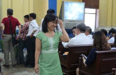 Đại gia Hứa Thị Phấn vắng mặt trong phiên xử Trầm Bê