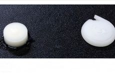 Nâng ngực bằng… lòng trắng trứng