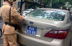 Bộ trưởng được đi xe công trị giá bao nhiêu?