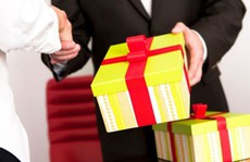 Thanh Hóa nghiêm cấm dùng ngân sách làm quà tặng, chúc Tết lãnh đạo