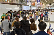 Du khách ra khỏi Nhật sẽ đóng gần 10 USD 'thuế chia tay'