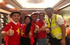 Thêm hàng trăm CĐV Việt Nam đã đến Dubai, sẵn sàng tiếp lửa cho trận gặp Nhật