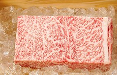 Hơn chục triệu đồng một miếng thịt bò biếu Tết