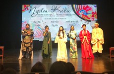 Nghệ sĩ miền Nam hút hồn khán giả thủ đô với 'Ngẫm Kiều'