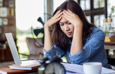 Làm sao để chồng chịu đi làm?
