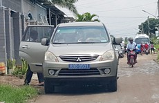 Khó trị lạm dụng xe công!