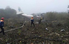 Máy bay hạ cánh khẩn, 5 người thiệt mạng