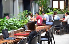 Giá thuê văn phòng tăng vọt vẫn hút người thuê