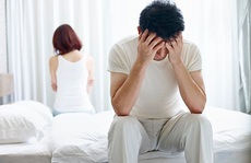 Bệnh tật ghé thăm, chuyện ấy làm sao?