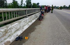 Tìm kiếm nữ sinh 16 tuổi để lại xe máy điện và thư tuyệt mệnh “đẫm nước mắt” trên cầu