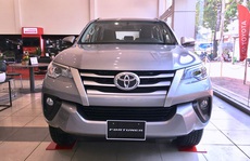 Giảm giá hàng trăm triệu đồng, doanh số xe SUV vẫn bèo bọt