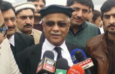 Thẩm phán trả giá vì muốn “bêu thi thể” cựu tổng thống Pakistan