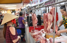 Giá heo tăng 300%, doanh nghiệp bình ổn tiếp tục xin tăng giá bán