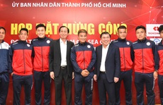 Bùi Tiến Dũng mong ra sân cùng Công Phượng