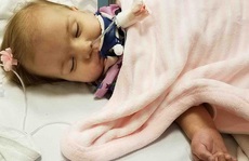 Bé gái hồi sinh sau khi bị bác sĩ tuyên bố tử vong 2 lần