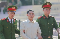 Luật sư nói kẻ 5 lần giở trò đồi bại với nữ sinh giao gà 'vẫn còn tính nhân đạo, tình người'
