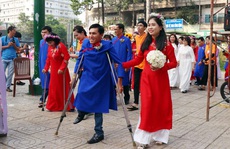 Lễ cưới tập thể cho 50 cặp vợ chồng khuyết tật