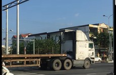 Đà Nẵng: Trích xuất camera xử phạt đoàn xe container ngang nhiên vượt đèn đỏ