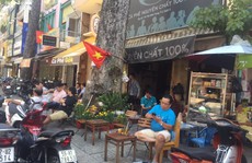 Mùng 7 Tết, nhiều hàng quán ở TP HCM vẫn chưa khai trương