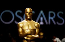 Ban tổ chức giải Oscar nhượng bộ sau khi bị “ném đá”