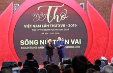 Ngày thơ Việt Nam 2019 - 'Sông núi trên vai'