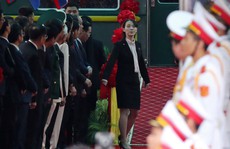 Đến ga Đồng Đăng, em gái ông Kim Jong-un xuống tàu đầu tiên