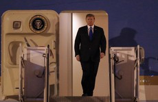 Tại Việt Nam, ông Trump gửi thông điệp Twitter cho ông Kim