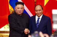 Cận cảnh Thủ tướng Nguyễn Xuân Phúc tiếp Chủ tịch Kim Jong-un