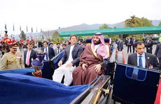 Chuyến công du 'đi dây' của thái tử Ả Rập Saudi