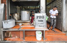 Hàng phở Hà Nội: Từ thực đơn một món đến quán gây sốt ở Nhật