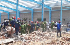 VỤ SẬP TƯỜNG LÀM 8 NGƯỜI THƯƠNG VONG Ở VĨNH LONG: Thi công sai kỹ thuật?