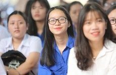 Ngắm nữ sinh đất võ Bình Định trước ngưỡng cửa vào đời