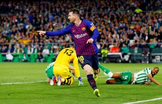 Báo chí trao cúp sớm cho Barcelona, CĐV Betis mừng Messi phá lưới đội nhà