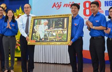 Bí thư Nguyễn Thiện Nhân thăm, chúc mừng Thành Đoàn TP HCM