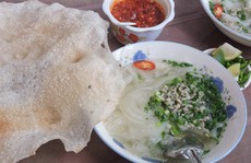 Don sông Trà nghi ngút khói níu chân người ăn