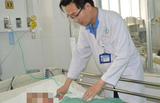 Cần Thơ: Cứu sống bà mẹ Việt Nam anh hùng bị u não nguy kịch
