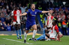Rượt đuổi 7 bàn, Chelsea suýt trả giá đắt tại Europa League