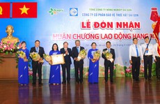 CÔNG TY CP BẢO VỆ THỰC VẬT SÀI GÒN: Đón nhận Huân chương Lao động hạng Nhất
