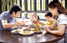 Tiếc ngày nào 'chồng chan vợ húp'