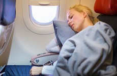 6 gợi ý giúp bạn 'đánh một giấc ngon lành' trên máy bay