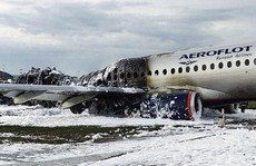 Điều gì đã xảy ra trên chiếc máy bay bốc cháy làm 41 người thiệt mạng?