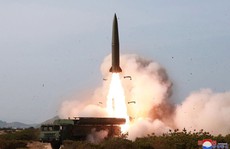 Hàn Quốc: Triều Tiên lại phóng tên lửa