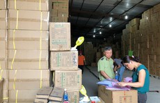 Đồng loạt kiểm tra 18 kho hàng tại TP HCM nghi chứa hàng lậu