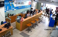 [VIDEO] - Nhóm người xăm trổ khủng bố doanh nghiệp giữa trung tâm TP HCM