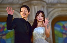 Cặp đôi 'Hậu duệ mặt trời' chia tay: Song Hye Kyo tiết lộ lý do ly hôn Song Joong Ki