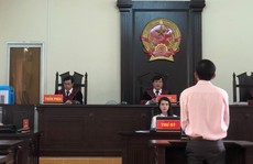 Tiến sĩ bị 'tố' lừa tình nhiều phụ nữ được giảm án