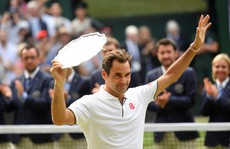 Roger Federer -  nhà vô địch trong lòng người hâm mộ